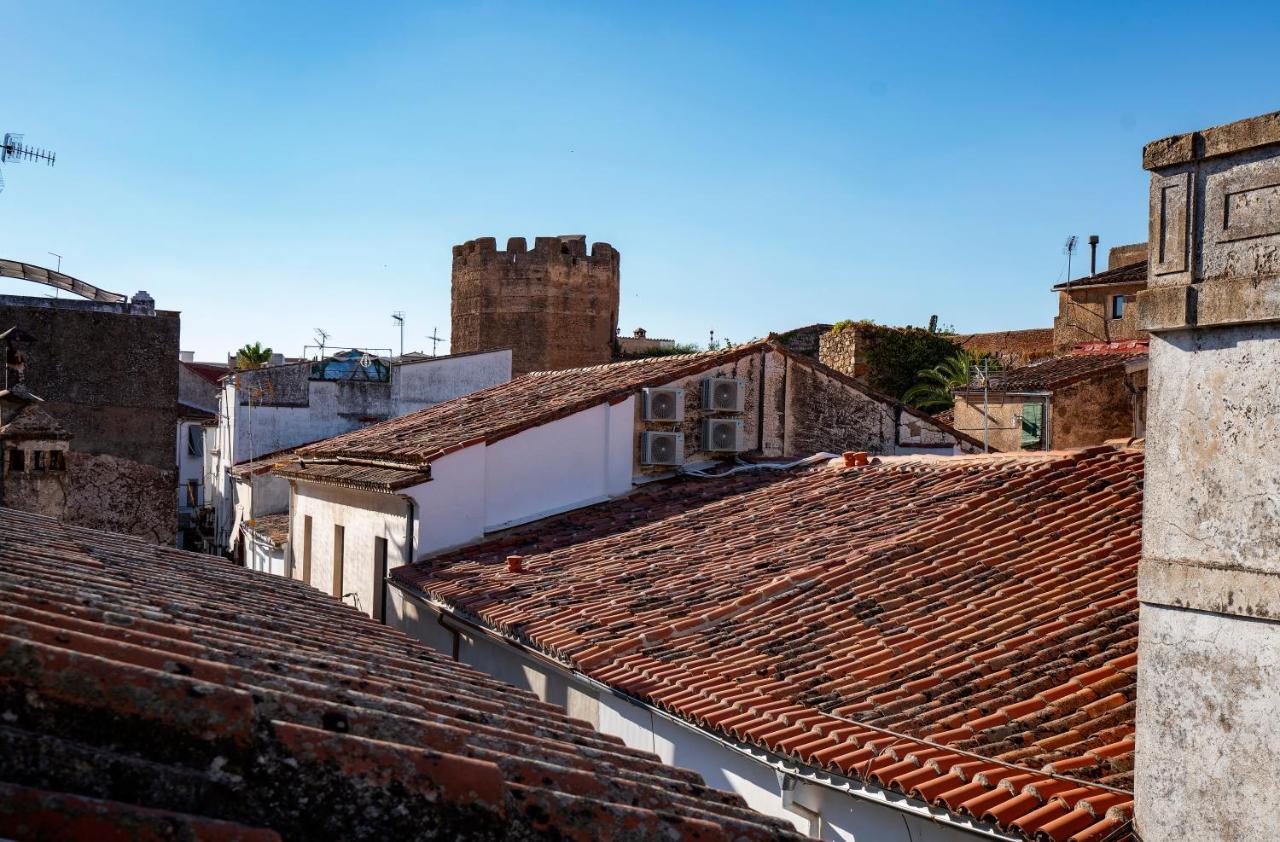 Apartamentos Caceres Historico Centro Eksteriør billede