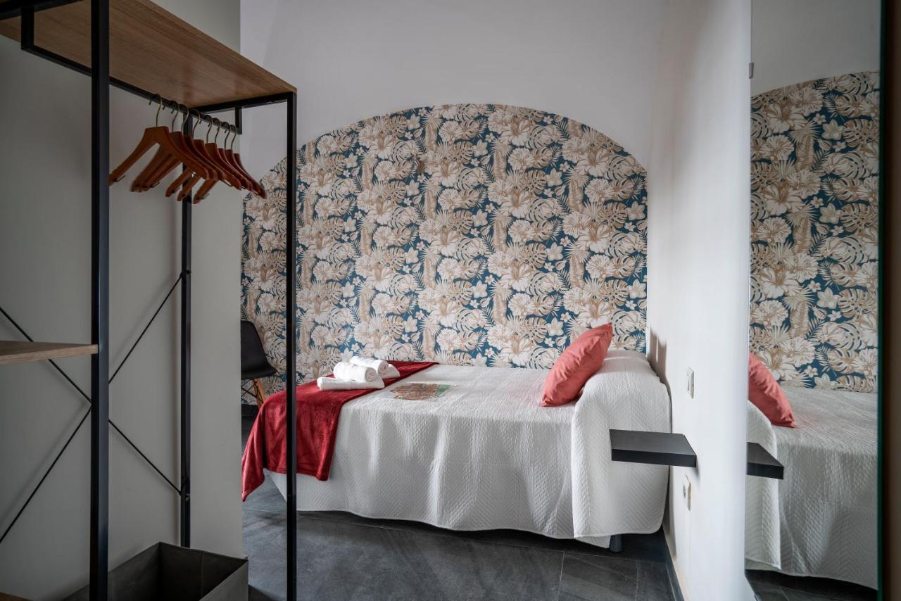 Apartamentos Caceres Historico Centro Eksteriør billede